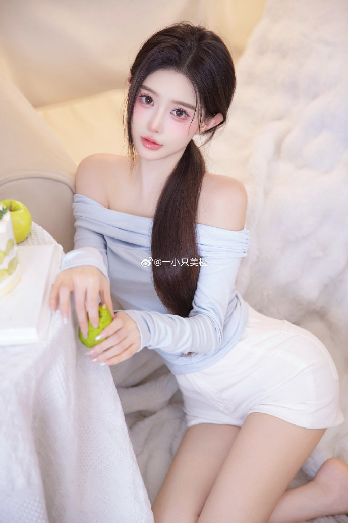 风骚律师 封面